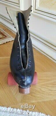 1975 Vintage Riedell Red Wing Roller Skates leather Boots 9.5 Chicago Iron plate