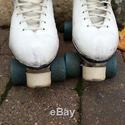 220 RIEDELL Roller Skates Vintage Sure Grip Wheels & Plates Womens 10 Red Wing