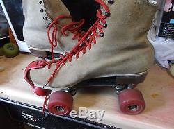 Men Riedell Suede Roller Skates sz 10, heel to toe 10 7/8 inches/Women sz 11