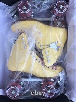 Moxi Beach Bunny Roller Skates Lemonade Size 7 (7.5 8.5 W) READY TO SHIP