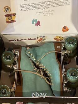 Moxi Lolly Roller Skates Fits Size 11 Womens Mint Colored Suede in Box FREE SHIP
