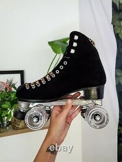 Moxi Panther Roller Skates Size 7 (Fits Womens 8)