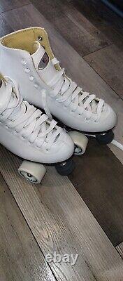 NEW WOMEN'S RIEDELL Roller Skates Angel Indoor # 111W 30522 WHITE size 7