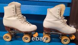 Quad Roller Skates RIEDELL 297 Atlas Plates Powell Bones Wheels Womens 5.5 White