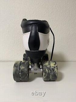RIEDELL Dash Roller Skates Black With White Heel Accent Size 8