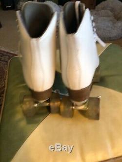 Riedell 121 Roller Skates Size 10 White Sure Grip 7 Plate Bones Elite 62mm 103a