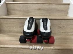 Riedell 395 Skunks With Satelite Plates Men's 7 1/2 Woman's 8 1/2 Speed Skates