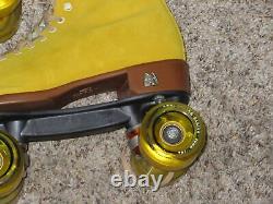 Riedell Moxi Lolly Pineapple Yellow SIZE 10 MEDIUM Quad Suede Roller Skates USA