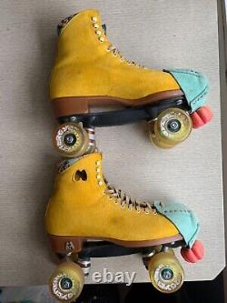 Riedell Moxi Lolly Pineapple Yellow SIZE 10 MEDIUM Quad Suede Roller Skates USA