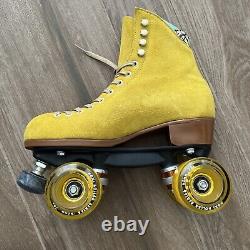 Riedell Moxi Yellow Suede Lolly Roller Skates Size 7 (M6.5-7, F 8-8.5)