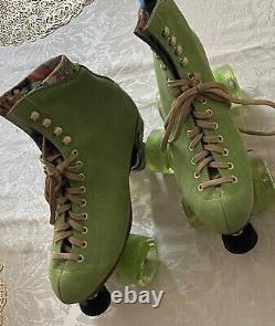 Riedell Moxie Lolly Suede Roller Skates Green Apple Size 6 Lightly Used