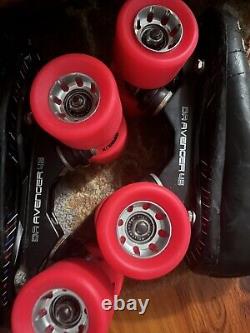 Riedell solaris skates Size 5 with Avenger Plates And Anabolix Ruby