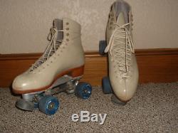 Snyder Roller Skates size 7+1/2 (Riedell boot) Ladies on a 7 Snyder plate