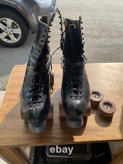 VTG Riedell Red Wing Roller Skates Black Size 6 With Chicago Custom Plate GMII