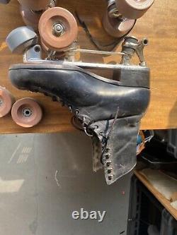 VTG Riedell Red Wing Roller Skates Black Size 6 With Chicago Custom Plate GMII
