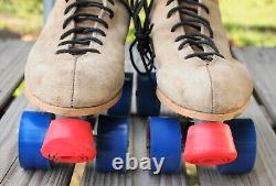 Vintage Chicago Riedell Tan Suede Leather Roller skates Size 11 130M Diva