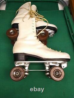 Vintage Custom Douglas Snyder Super Deluxe Riedell Roller Skates White Size 7