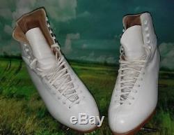 Vintage RIEDELL 11793 white Roller Skates size 10 -2 sets of wheels tools ball