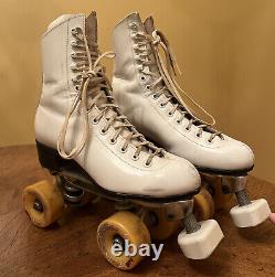 Vintage Riedell 220 Red Wing White Roller Skates Size 5.5