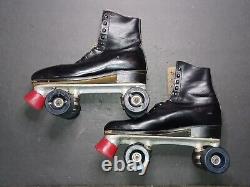 Vintage Riedell Black Size 9 Roller Skates Chicago Plates