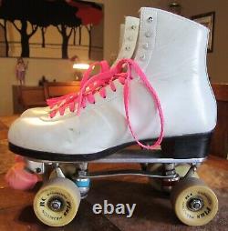 Vintage Riedell Chicago Custom GM II City Roller Skates White Womens Quad w Case
