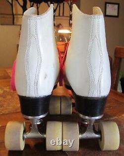 Vintage Riedell Chicago Custom GM II City Roller Skates White Womens Quad w Case
