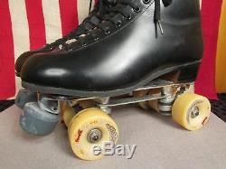 Vintage Riedell Leather Roller Skates Sure Grip Bones Artistic Wheels Case Sz. 9