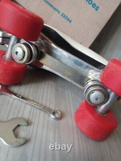 Vintage Riedell Roller Derby Skates size 8