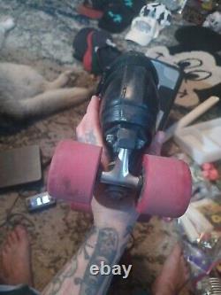 Vintage Riedell Roller Skate U. S. A. Black Leather Womens Size 9. Sure Grip