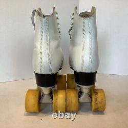 Vintage Riedell Roller Skates White Women Size 8 Pacer Crown Tigerclaws