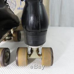 Vintage Riedell Roller Skating Boot Skates 10.5 Black Chicago Red Wing With Box
