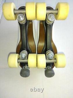 Vintage Womans White Riedell Roller Skates White Size 11 Same Day Shipping