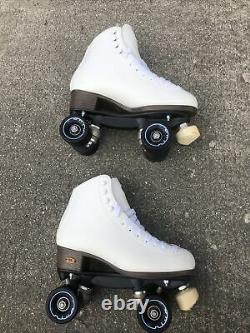 Vintage Womans White Riedell Roller Skates White Size 7 Ships Free Same Day