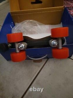 WOMEN'S VTG RIEDELL Roller Skates Indoor #111W White size 9 NEW IN BOX