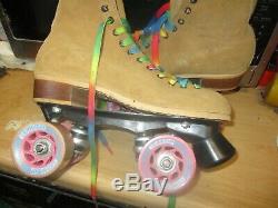 Women Riedell Size 7, Heel to toe 9 1/2 inches Roller Skates