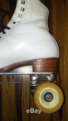 Women's Artistic Riedell Roller Skates, Size 8, Leather Boots & Sure Grip Plates