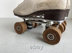 Women's Vintage Riedell Red Wing Roller Skates Chicago Gold Plates Size 6US